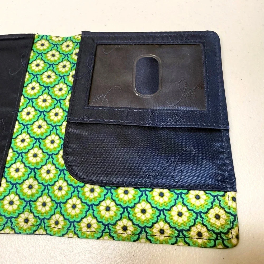 Vera Bradley Blue Green Paisley Floral Bifold Wallet ID Window Snap Closure - Picture 6 of 12